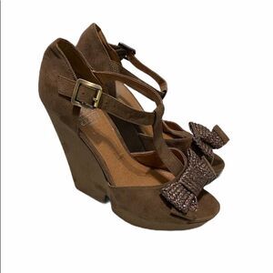 Crown Vintage Mary Jane Peep‎ Toe Bow Wedge Taupe 7